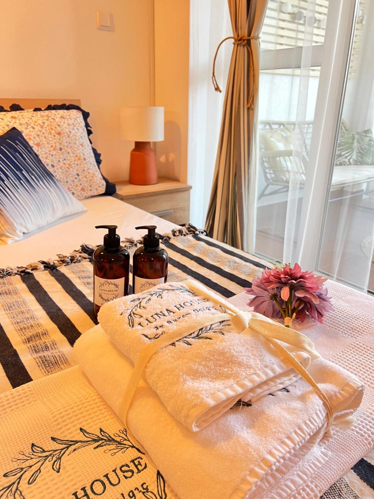 Luna House Budva Exterior photo